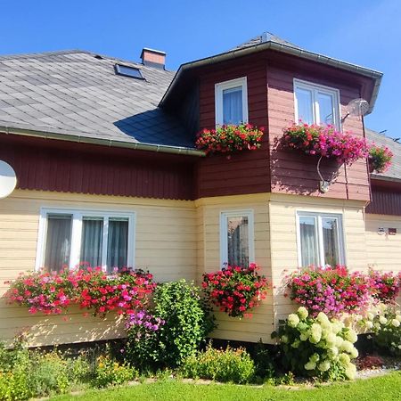 Holiday Home Moldava 외부 사진