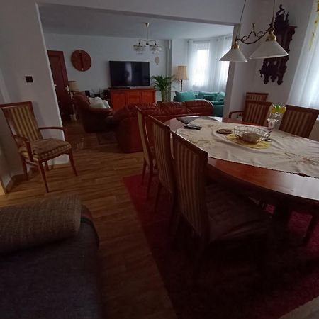 Holiday Home Moldava 외부 사진